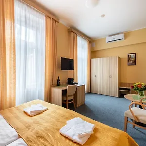 Libero 3*, Praga Republica Cehă